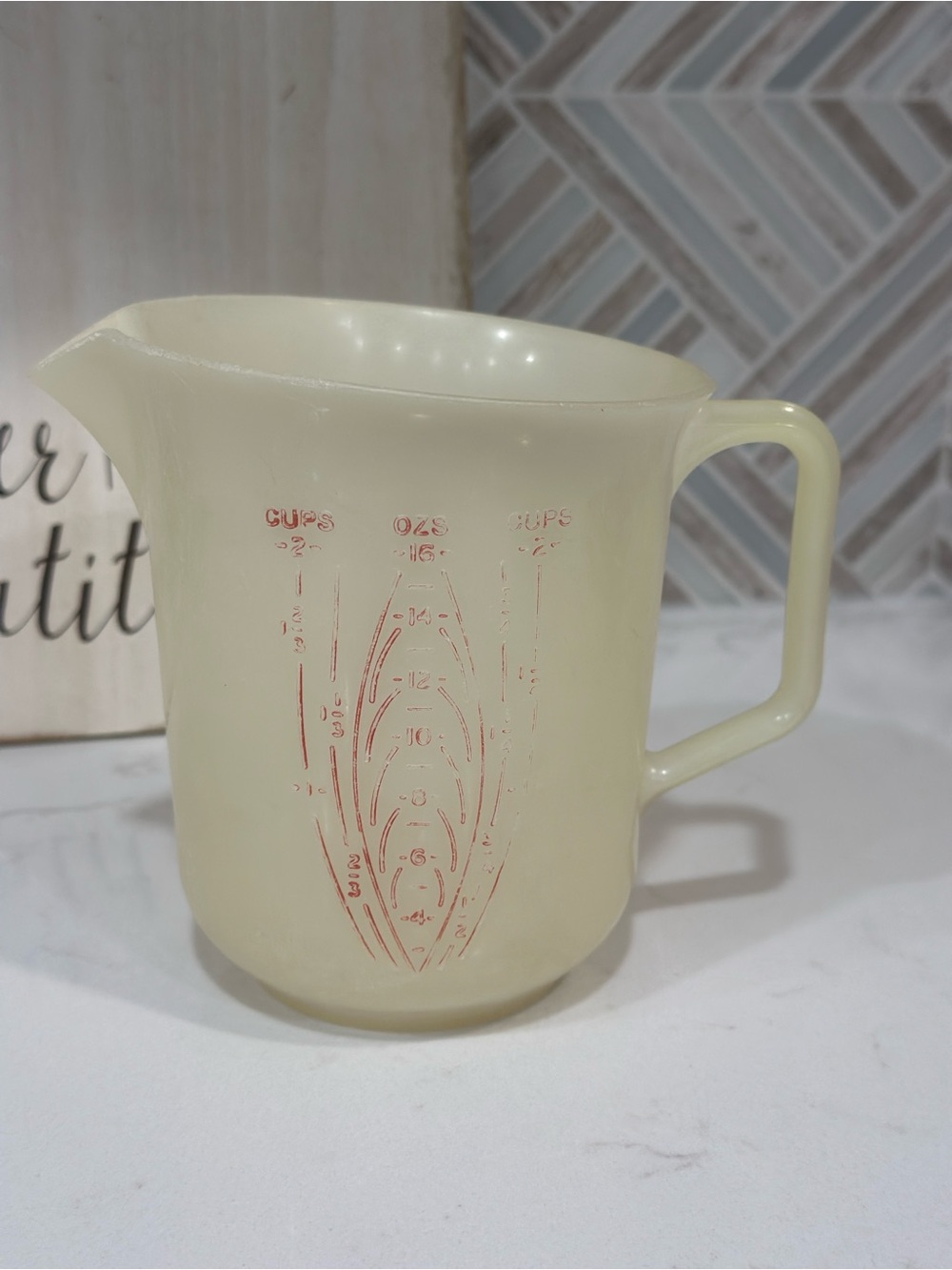 Vintage Tupperware 2-Cup Measuring Pitcher 134-6 Red Measurements